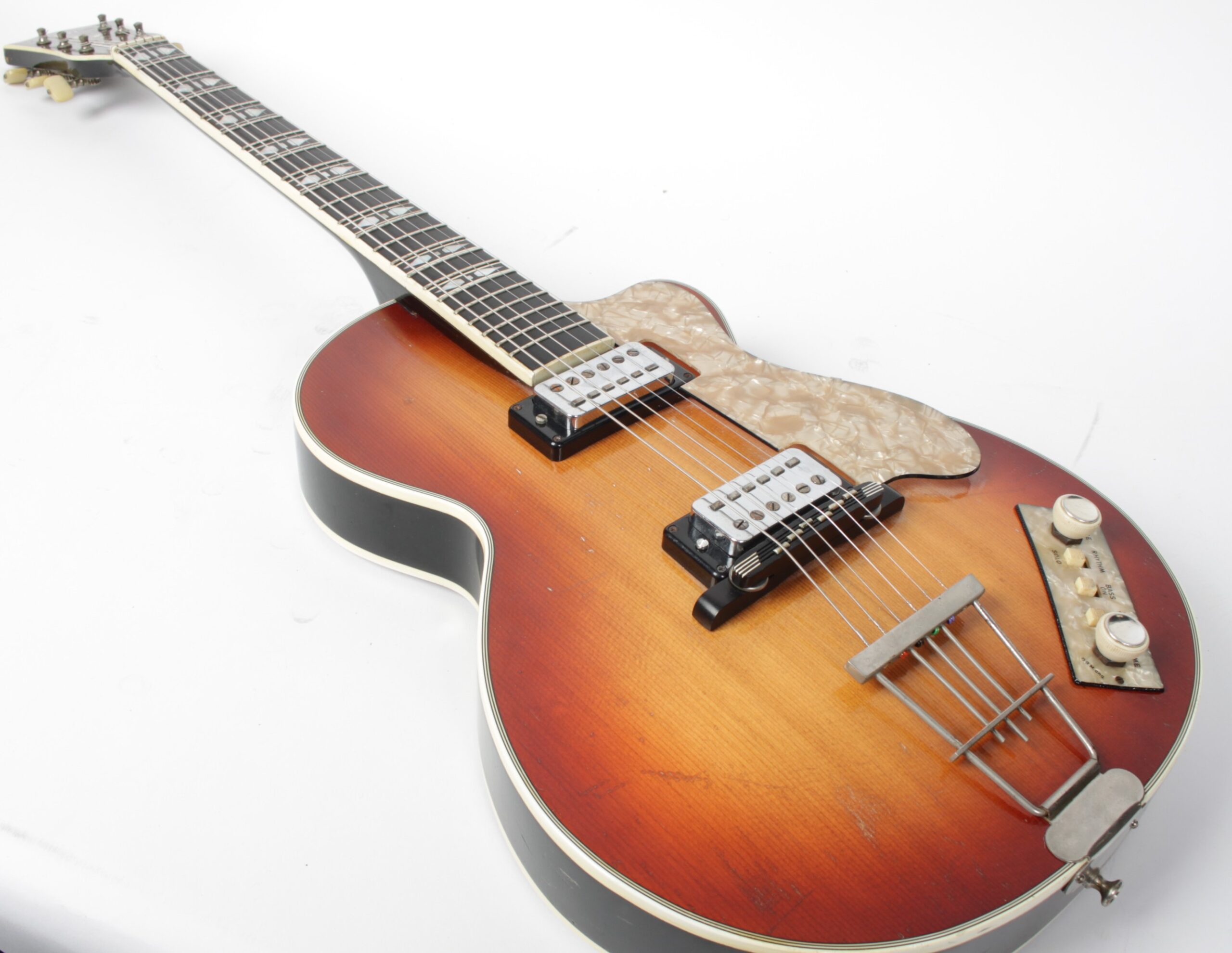 Höfner Club 60 Cherryburst ca. 1960-62 – Bild 3