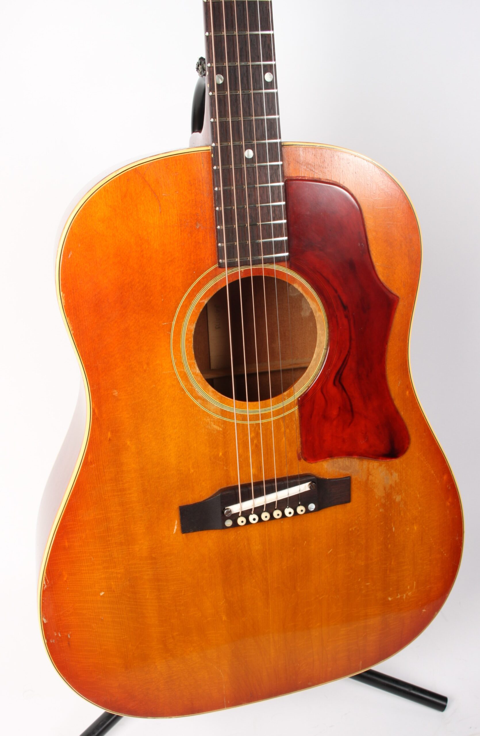 Gibson J-45 1966 – Bild 2