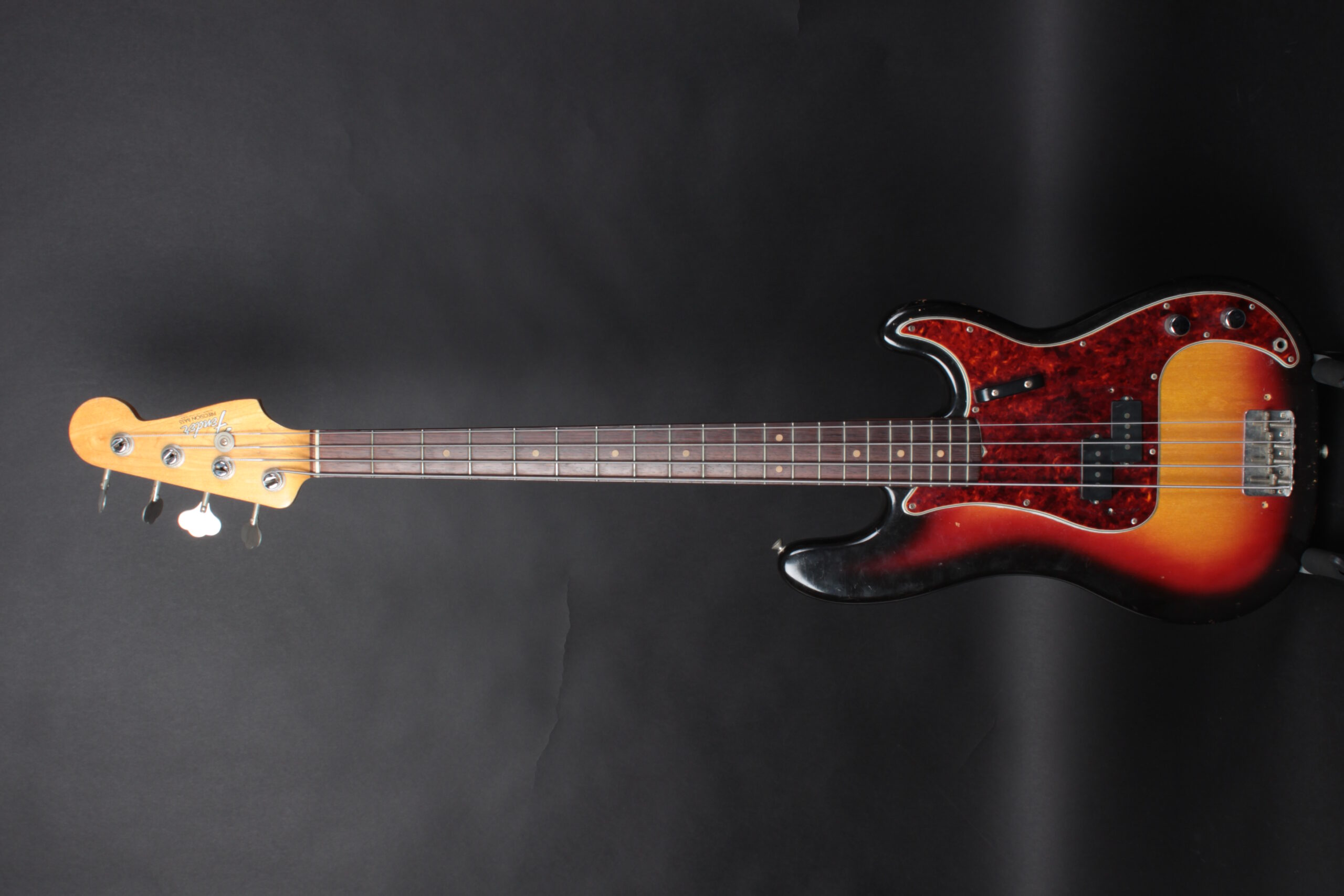 Fender Precision Bass 1964 – Bild 2